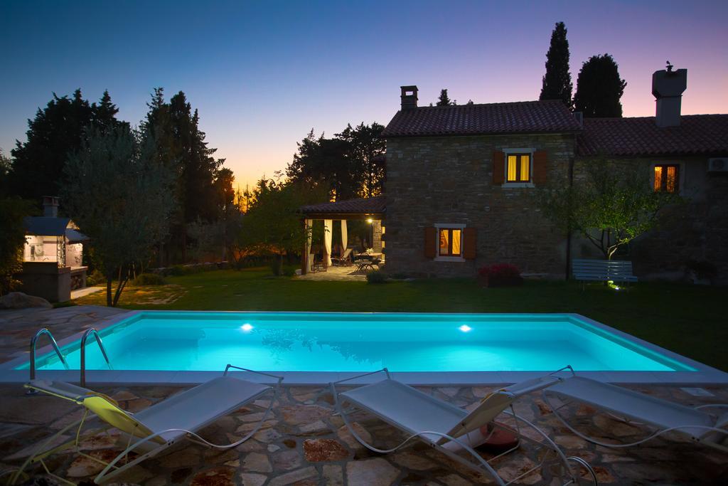 Holiday Home Casa Dei Farfui Momjan Exteriér fotografie